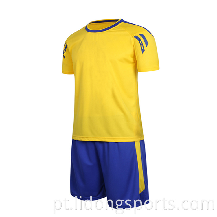 Equipe de futebol mais vendido Vestir Jersey de futebol OEM Jersey Cheap Soccer Uniformes Novo modelo feito na China